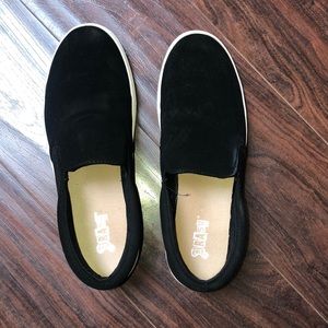 Brash Black Flats